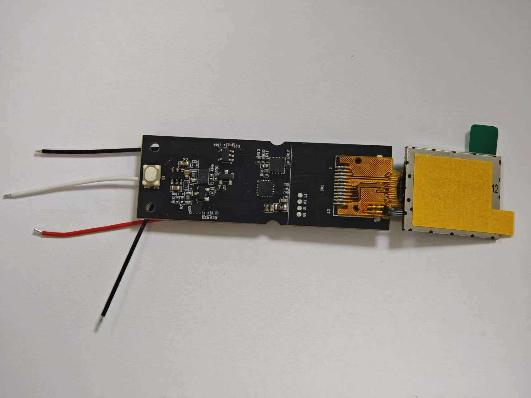 绿烟 BWE649 案例图正面