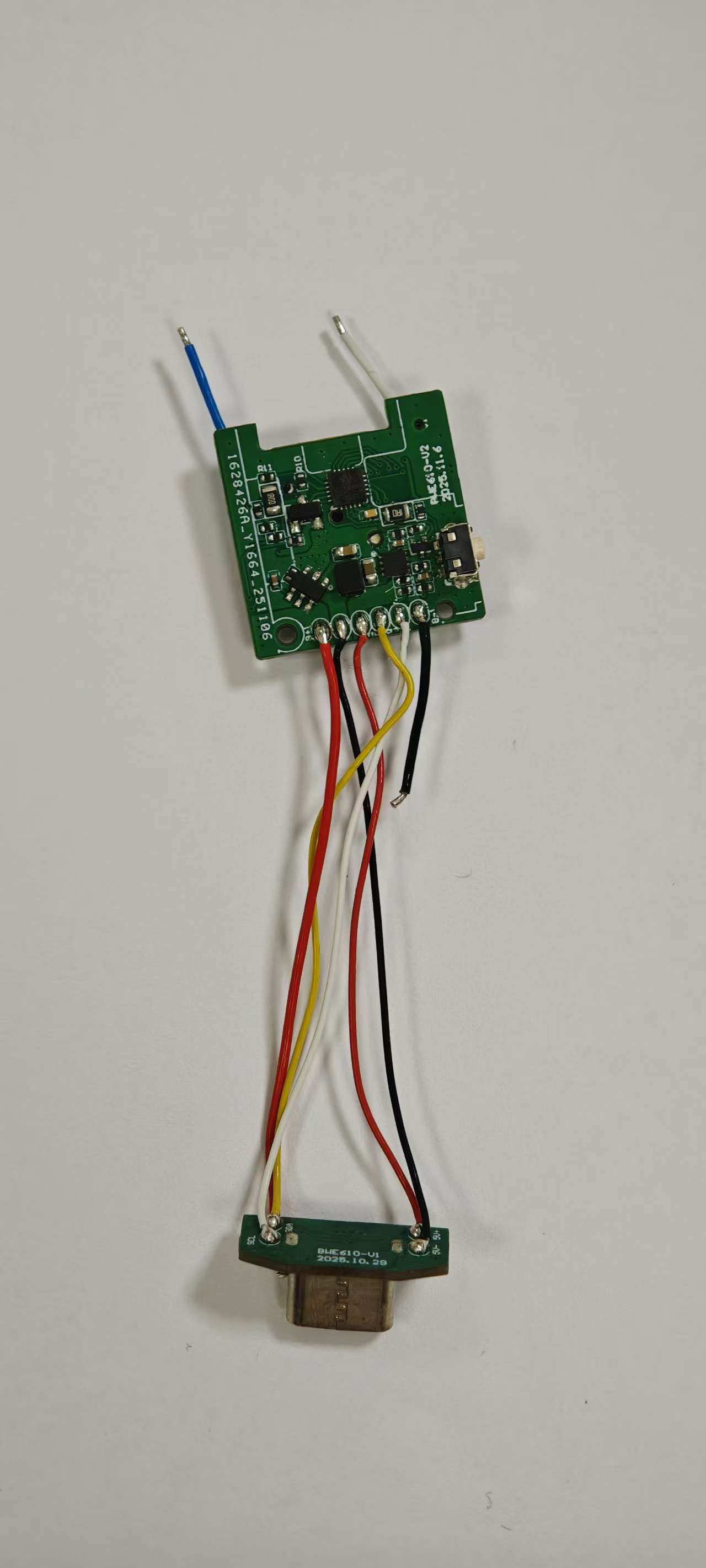 嘉联兴 BWE610 案例图背面